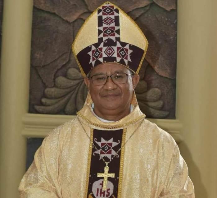  Resmi ! Mgr Ewaldus Martinus Sedu Menjabat sebagai Uskup Maumere