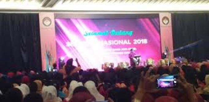  Menteri Yohana Minta Kaum Ibu dan Perempuan Bantu Korban Gempa Sulteng