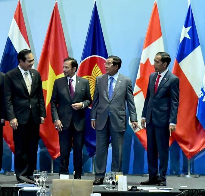  Presiden Sampaikan Tiga Kunci ASEAN Hadapi Situasi Global