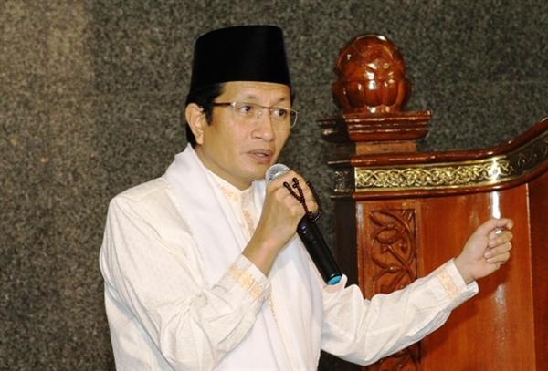  Imam Besar Masjid Istiqlal : Bersihkan Diri dari Pikiran yang Destruktif