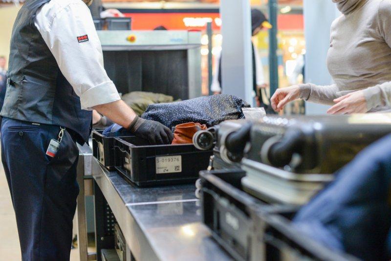  Nampan Bandara Lebih Kotor dari Toilet, Ini Faktanya