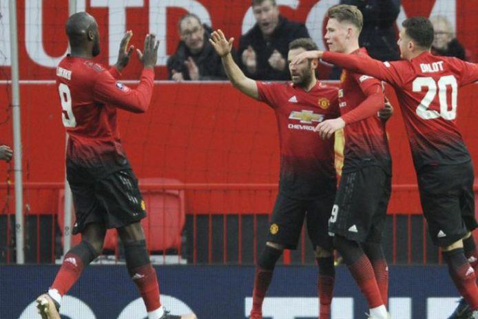  Singkirkan Reading, Manchester United Lolos Putaran Keempat Piala FA