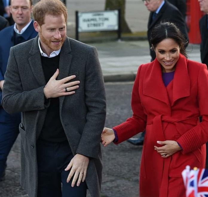  Istri Pangeran Harry, Meghan Markle Hamil Enam Bulan