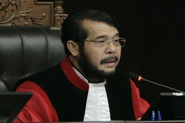  Anwar Usman-Daniel Yusmic Beda Pendapat soal ‘Presidential Threshold‘