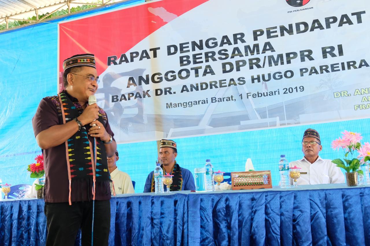  Andreas Pareira Gelar RDP Bersama Masyarakat  Manggarai Barat