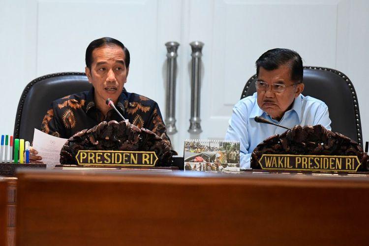  Presiden dan Wakil Presiden Hadiri Sidang Pleno MA
