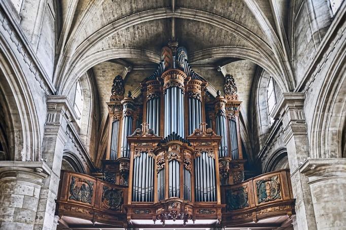  Organ Katedral Notre Dame Masih Bisa Digunakan