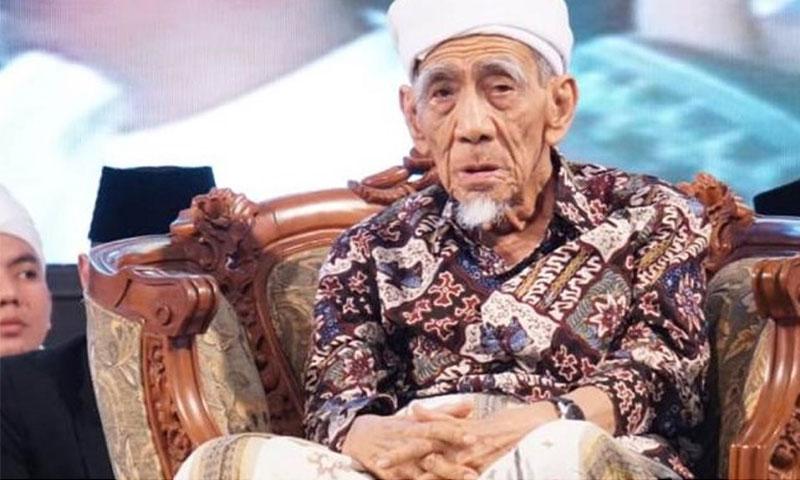  KH Maimun Zubair Seperti Kitab Hidup Berjalan
