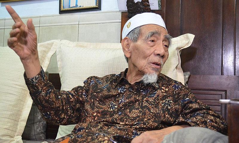  KH Maimun Zubair Akan Dimakamkan di Mekkah