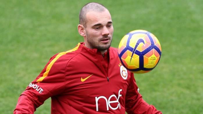  Pesepak Bola Belanda Wesley Sneijder Putuskan Gantung Sepatu