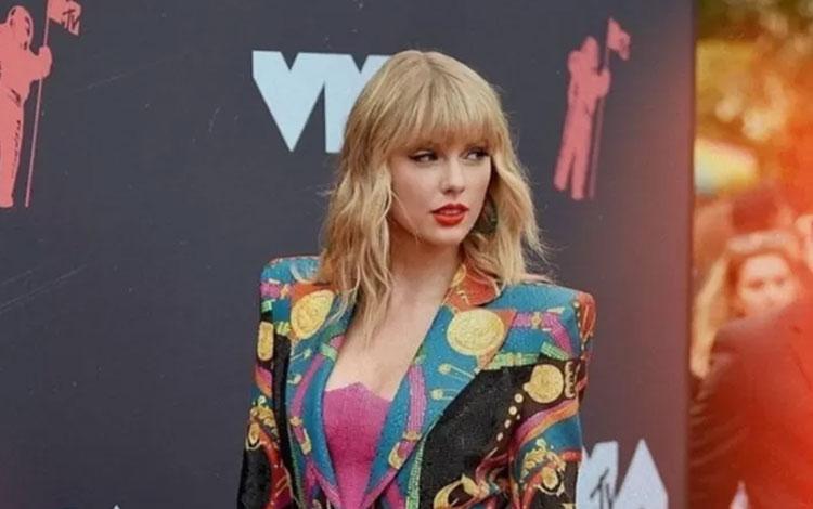  Taylor Swift Khawatir Tidak Bisa Bikin Lagu Sedih Lagi