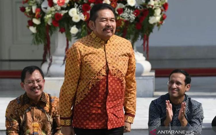 Jaksa Agung ST Burhanuddin Jaksa Karier, Tak Lagi dari Partai Politik