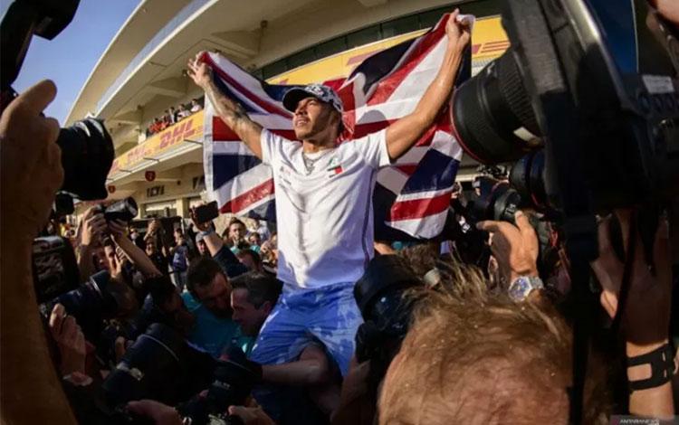  Ucapan Selamat Mengalir kepada Hamilton Setelah Jadi Juara Dunia ke-6
