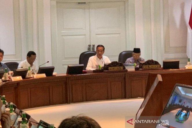  Presiden Jokowi Ingin Pemangkasan Eselon Dikaji Secara Cermat dan Hati-hati