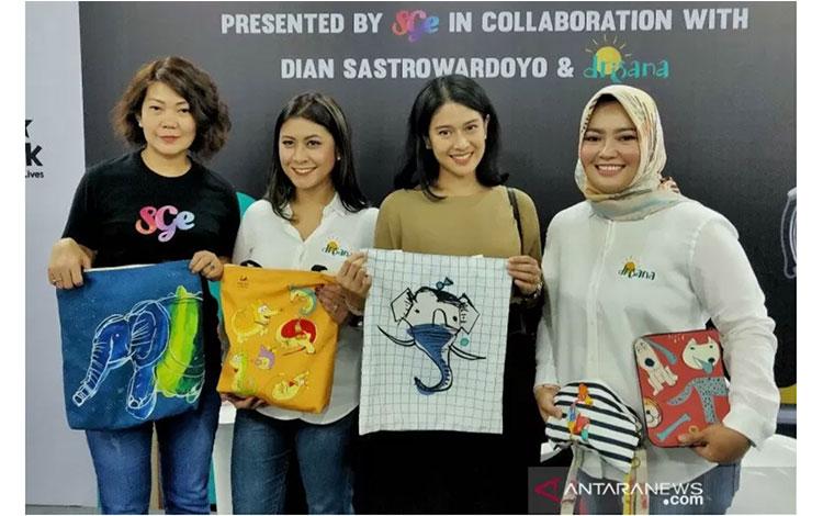  Dian Sastrowardoyo Galang Donasi Untuk Bantu Anak Autisme