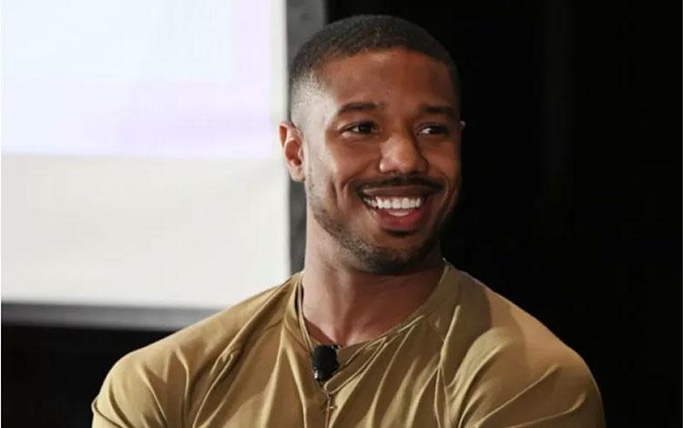  Michael B Jordan akan Perankan Superman?