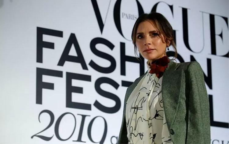  Label Fesyen Victoria Beckham Tak Laku, Rugi Miliaran Rupiah