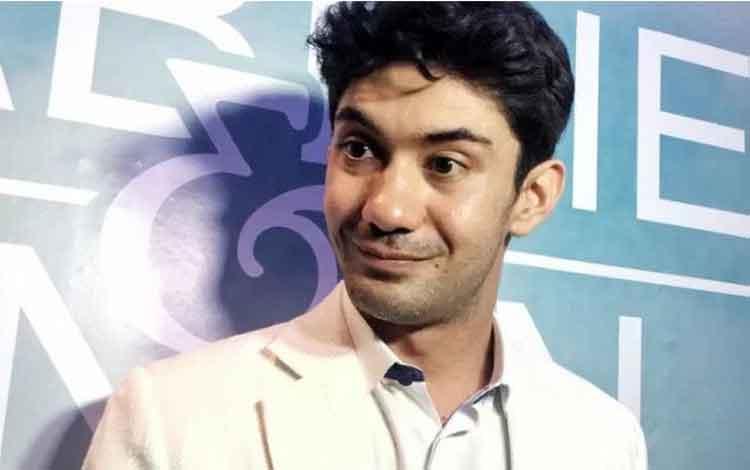  Menyerupai BJ Habibie, Reza Rahadian Dirias hingga 7 Jam