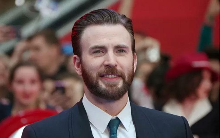  Chris Evans Pernah Pajang Poster Sandra Bullock