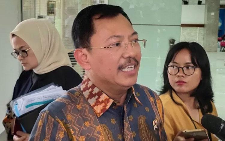  Menkes Minta Warga Indonesia Waspada Penyakit Pneumonia Berat di China