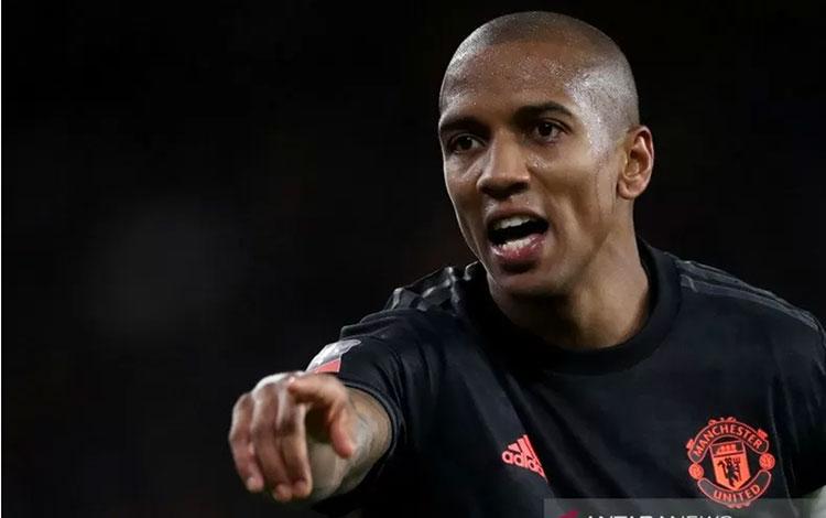  Inter Milan Segera Boyong Ashley Young dari United