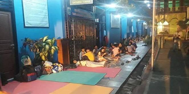  Kebon Pala Jaktim Terendam Banjir, 487 Warga Mengungsi di Posko Darurat