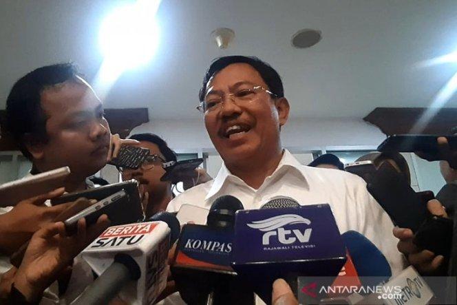  Usai Terendam Banjir di Ruang Radiologi, Menkes Terawan Cek Genangan di RSCM