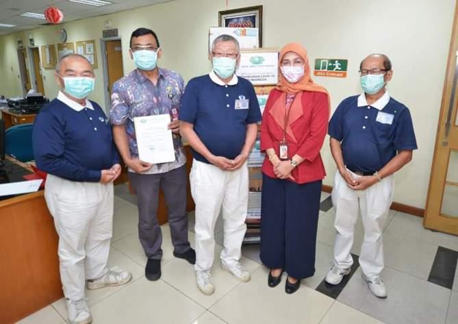  Kadin Bersama Tzu Chi Galang Dana Perangi COVID-19