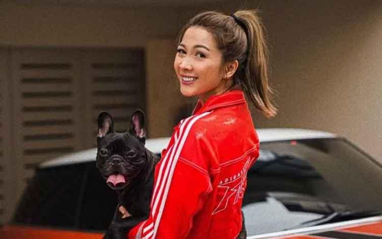  Aktris Andrea Dian Positif Virus Corona