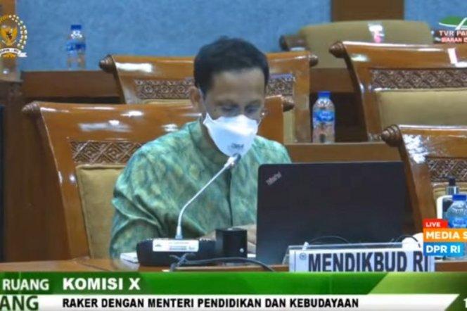  Menteri Nadiem Tegaskan Tidak Ada Rencana Penghapusan Mata Pelajaran Sejarah