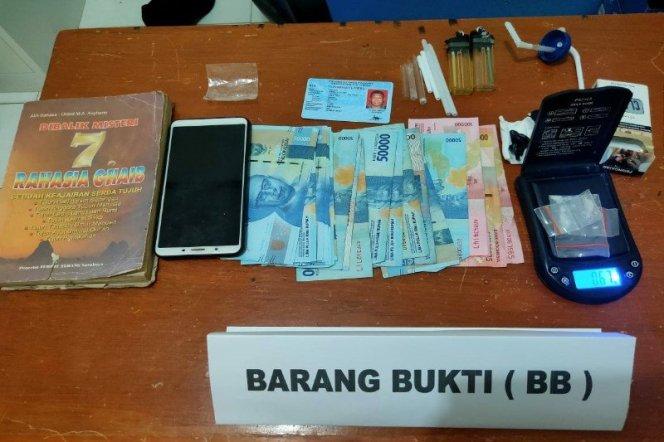  Edarkan Narkoba, Lansia 65 Tahun di Buton Terancam 20 Tahun Penjara