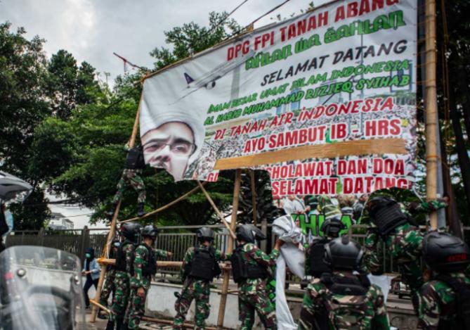  Soal Penertiban Baliho oleh TNI, Kompolnas Akan Minta Klarifikasi Polri