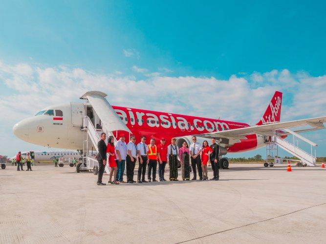  Kabar Baik, Mulai Januari 2021 AirAsia Operasikan Lagi Rute Bali-Labuan Bajo
