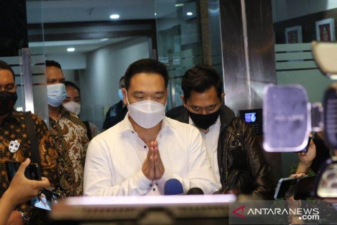 Usai Diperiksa 11 Jam, Pemeran Pria pada Video Syur Gisel Minta Maaf