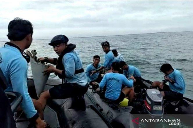  Tim Gabungan Temukan Bagian Pesawat Sriwijaya Air SJ 182