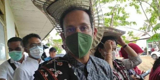  Menteri Nadiem Sebut Pembelajaran Tatap Muka Bisa Dimulai Setelah Vaksinasi Guru