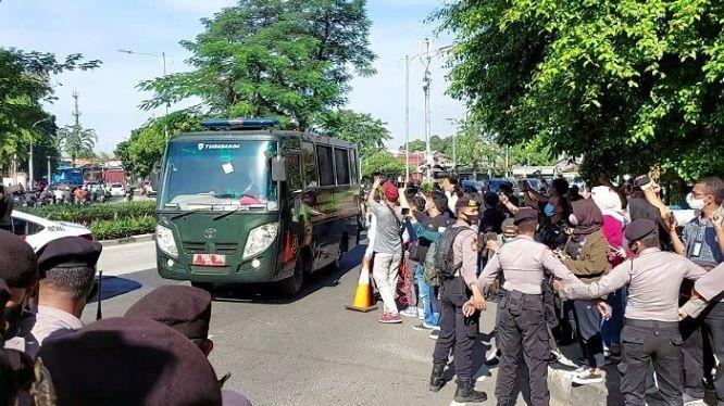  Tiba di PN Jakarta Timur, Rizieq Shihab Dikawal Ketat 