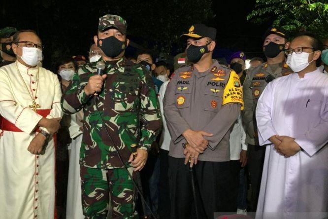  Tinjau Katedral Jakarta, Pangdam Jaya-Kapolda Pastikan Ibadah Paskah di Jakarta Kondusif