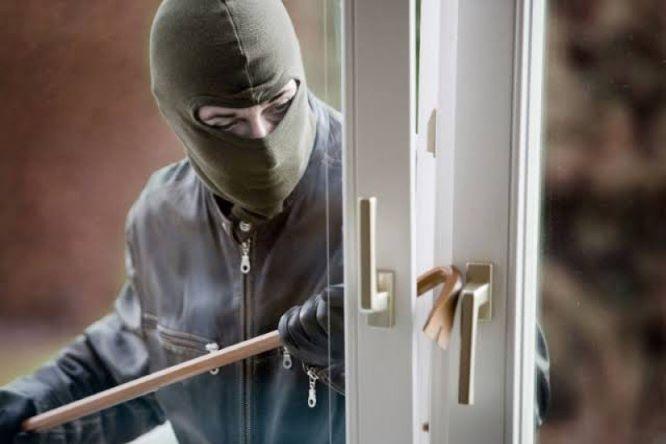  Beraksi di Kota Medan, Polisi Bekuk Spesialis Pembobol Rumah 