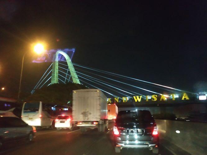  Dua Akses Tol Bekasi Arah Jakarta Ditutup