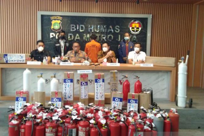  Penyulap APAR Jadi Tabung Oksigen Ditangkap