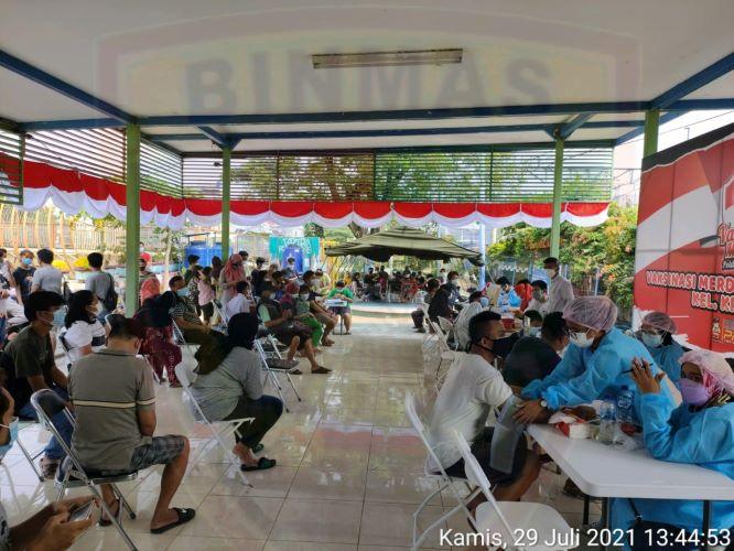  Yayasan Tunas Bakti Nusantara Berkolaborasi dengan Polres Jakbar Targetkan  710.600 Dosis Vaksin