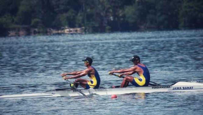  Jawa Barat Borong Enam Emas Cabor Dayung Nomor Rowing di PON Papua