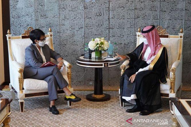  Pemerintah Arab Saudi Kembali Buka Jalur Umrah bagi Jamaah Indonesia