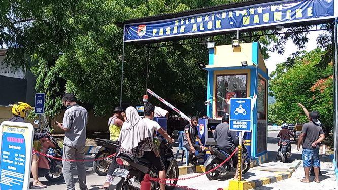  ‘Manless Parking System‘ Pintu Masuk Pasar Alok Diujicobakan, Atur Pengunjung Tertib Bayar Pakir Masuk
