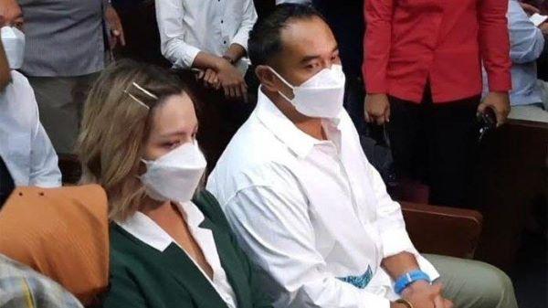  Tok! Nia Ramadhani dan Ardi Bakrie Divonis Satu Tahu Penjara 