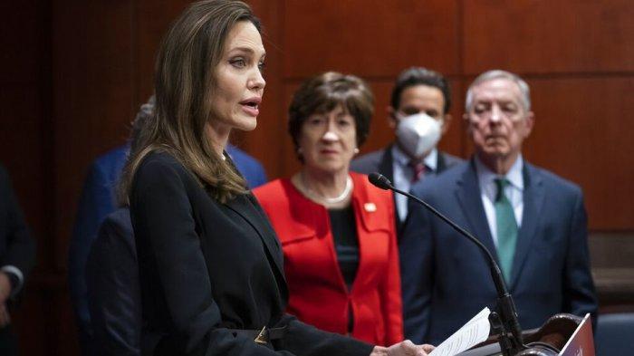  Pidato Berlinang Air Mata, Angelina Jolie Dukung UU Anti Kekerasan terhadap Perempuan