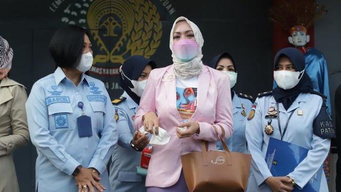  Angelina Sondakh Belum Bebas Murni hingga 1 Juni 2022