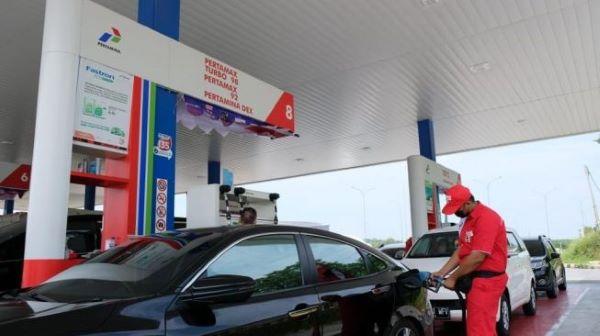  Pemerintah Tidak Naikkan Nilai BBM Subsidi, Meski Harga Minyak Dunia Meningkat