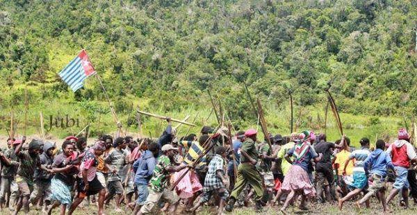 Konflik Papua Tak Cuma Diatasi dengan Pembangunan